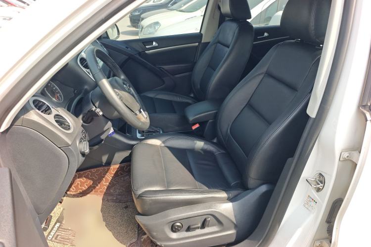 Used Volkswagen Tiguan 2015 1.8TSI Automatic Two-Wheel Drive Comfort Edition Left Front Seat