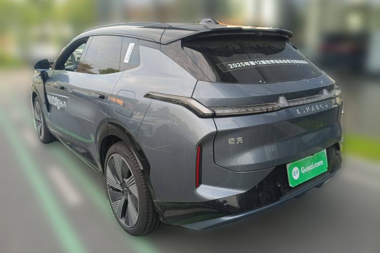 Used Lynk & Co 08 EM-P 2025 245km Ultra-Long Range Halo
