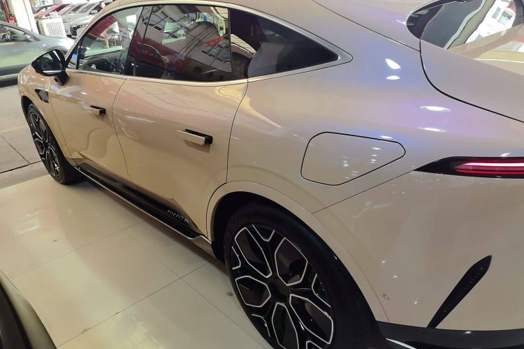 Used Avatr 11 2024 630 Rear-Wheel Drive Edition with Three Lasers
