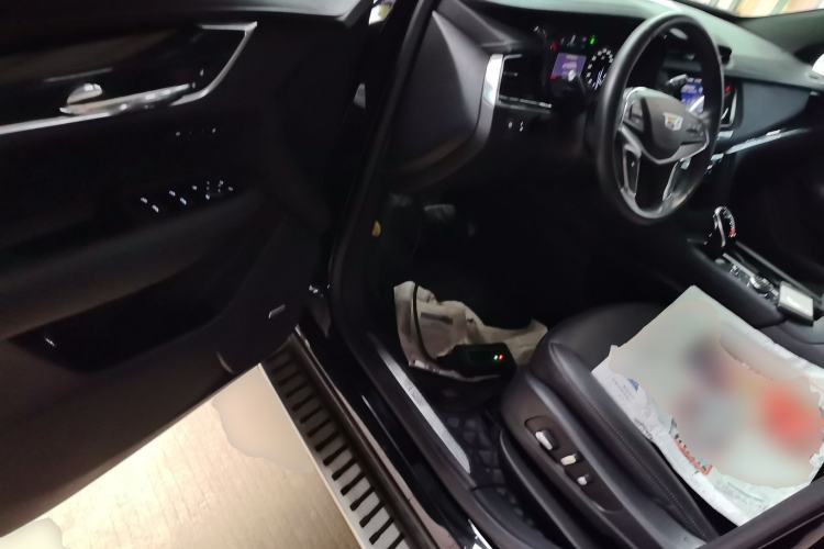 Used Cadillac XT5 2021 2.0T Two-Wheel Drive Luxury Version