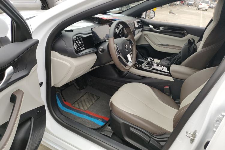 Used BYD Qin PLUS 2024 HONOR Edition DM-i 55KM Leading Model