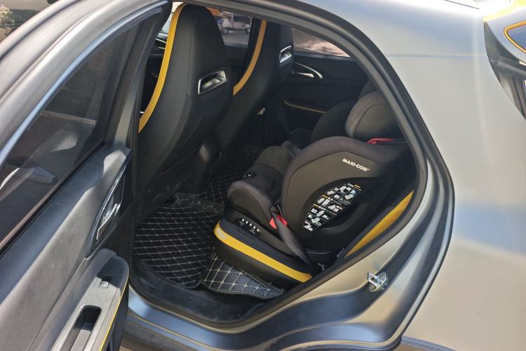 Used ORA Good Cat GT 2023 Mulan Edition 401 km Premium Version
