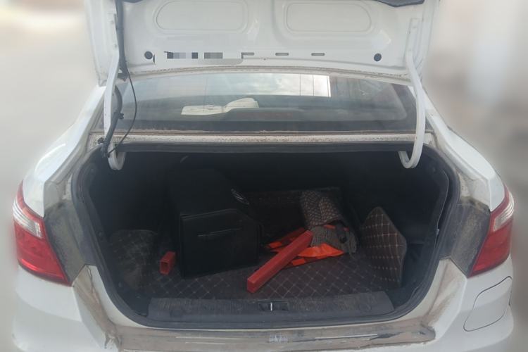 Used Changan Eado New Energy 2018 1.0T PHEV Navigation Model
