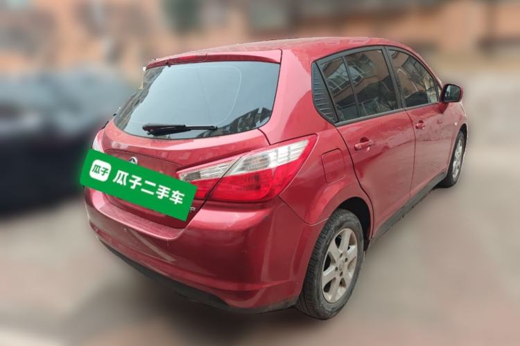 Used Venucia R50 2012 1.6L Automatic Prestige Edition