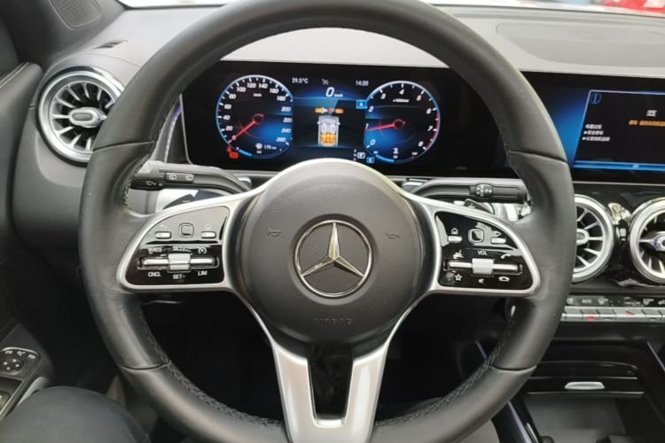 Used Mercedes-Benz GLB 2020 Updated GLB 200 Dynamic Edition Steering Wheel
