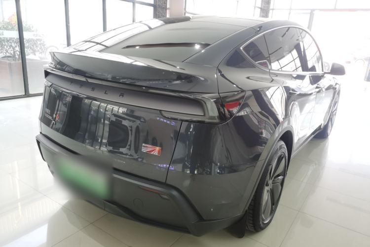 Used Tesla Model Y 2025 Long-Range All-Wheel Drive First Edition