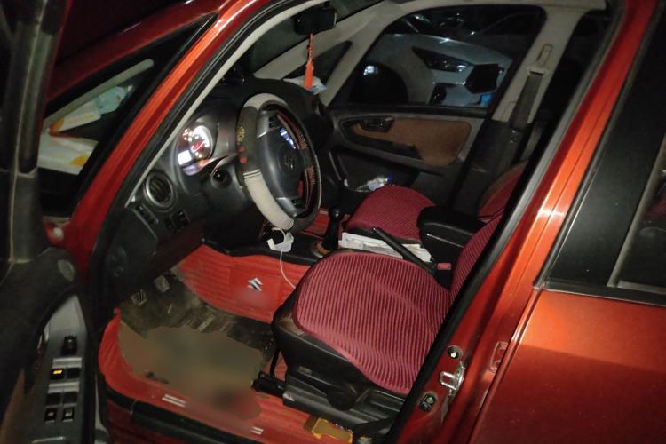 Used Suzuki SX4 2016 1.6L Manual Classic Edition Driver Seat