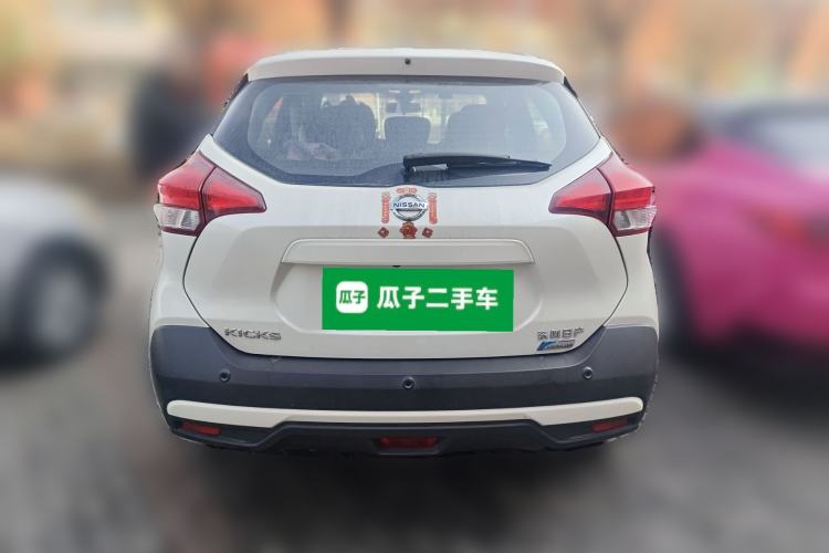 Used Nissan Kicks 2018 1.5L CVT Smart Connect Luxury Edition
