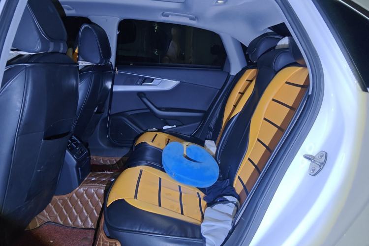 Used Audi A4L 2018 30th Anniversary Edition 40 TFSI Fashion Model Left Rear Seat