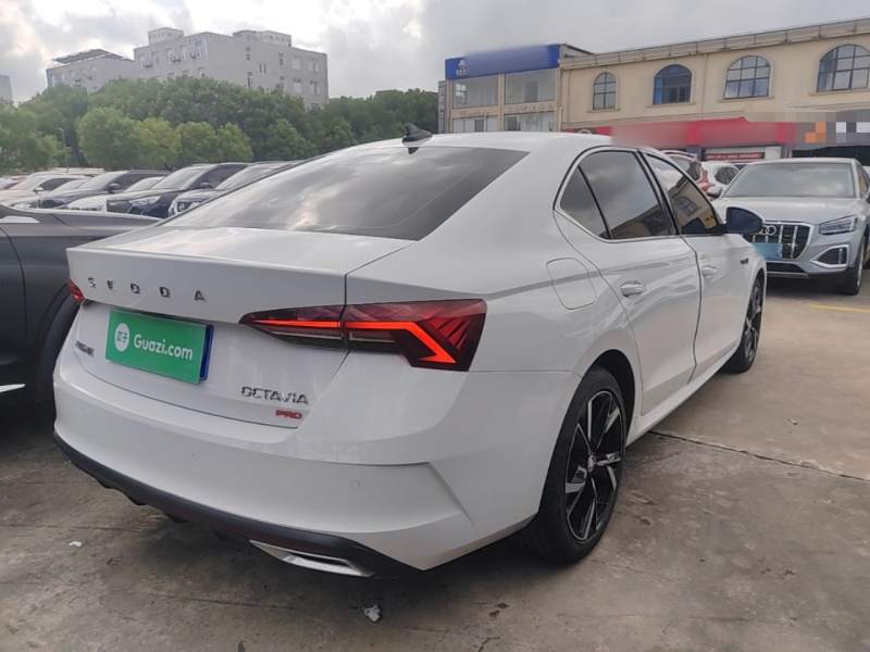 Used Skoda Octavia 2023 Facelifted PRO TSI280 Prestige Edition — 6