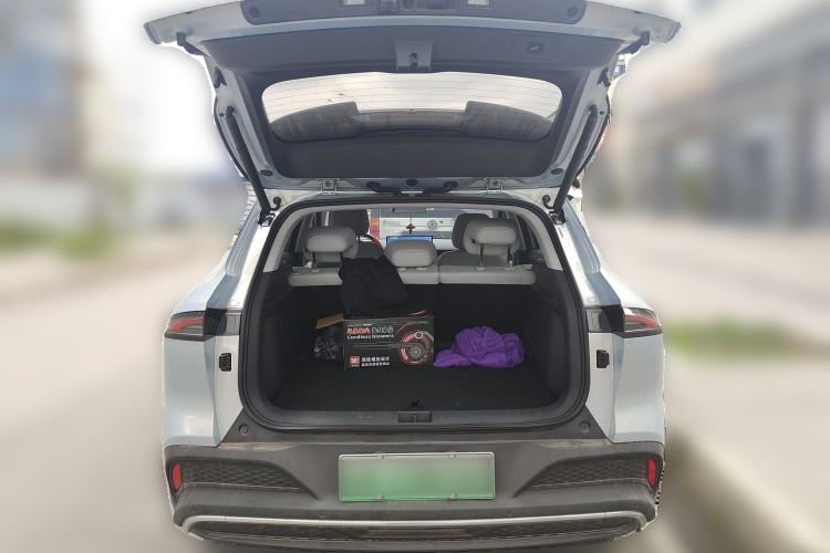 Used Baojun Yunhai 2026 Model 600km Pure Electric Edition Trunk
