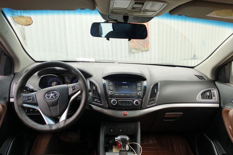 Used JAC Group Refine S5 2015 1.5T Automatic Elite Model