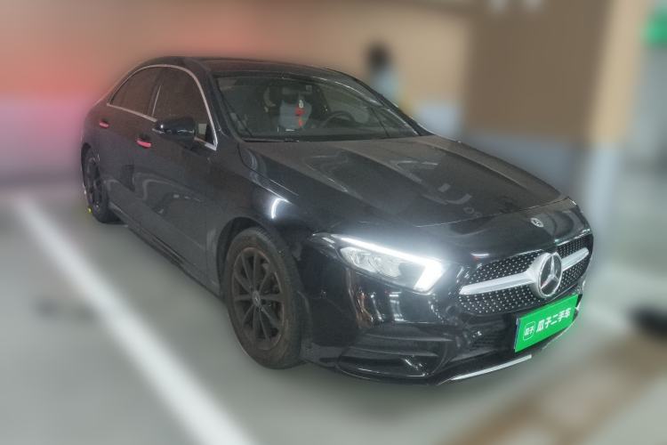 Used Mercedes-Benz A-Class 2022 Restyled A 200 L Sport Sedan Fashion Version
