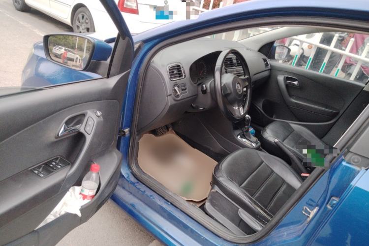 Used Volkswagen Polo 2011 1.6L Automatic ZhiKu Edition Driver Seat