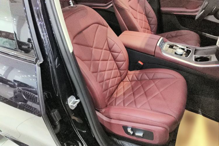 Used BMW X5 2023 xDrive 30Li Luxury M Sport Night Edition Package