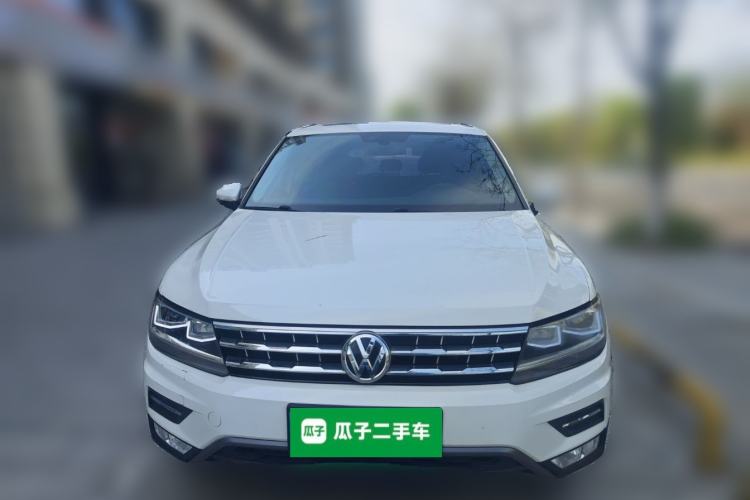 Used Volkswagen Tiguan L 2017 330TSI Automatic Two-Wheel Drive Luxury Edition Front