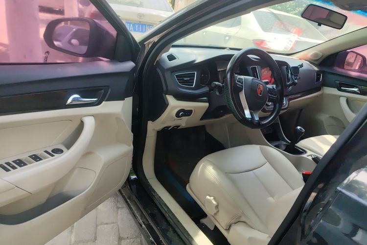 Used Roewe 360 2018 PLUS 1.5L Manual Luxury Edition
