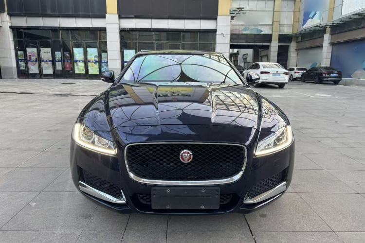 Used Jaguar XFL 2018 XFL 2.0T 200PS Luxury Edition
