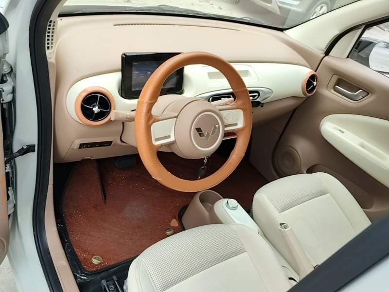 Used Wuling Hongguang MINIEV 2025 Four-Door Version Advanced Edition — 9