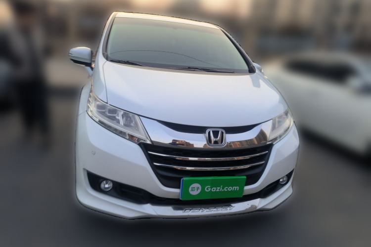 Used Honda Odyssey 2015 Updated Version 2.4L Smart Edition
