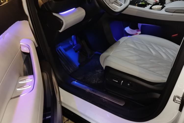 Used Nio ES6 2025 75 kWh Driver Seat