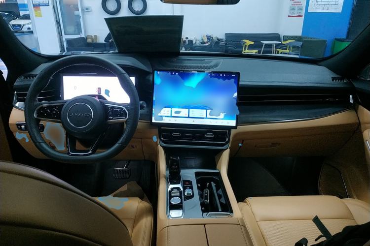 Used Lynk & Co 09 EM-P 2025 2.0TD EM-P Four-Wheel Drive Max Five Seats