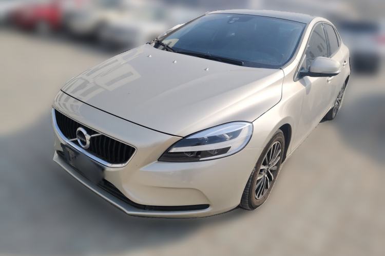 Used Volvo V40 2017 T3 Zhiyi Edition