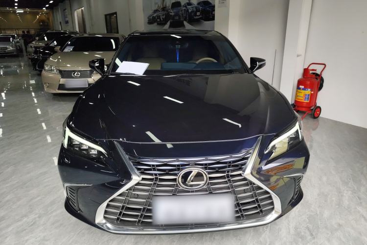 Used Lexus ES 2025 200 Premium Edition