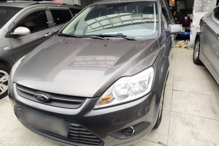 Used Ford Focus 2013 Sedan Classic 1.8L Manual Base Model Front