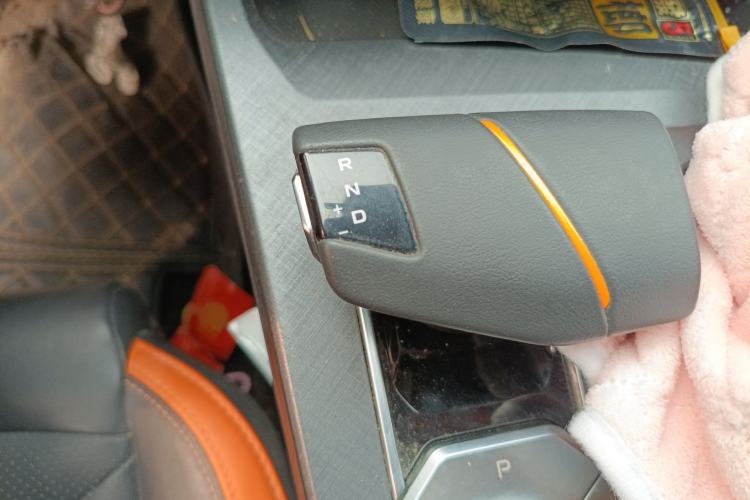 Used CHANGAN UNI-V 2023 1.5T Prestige Model