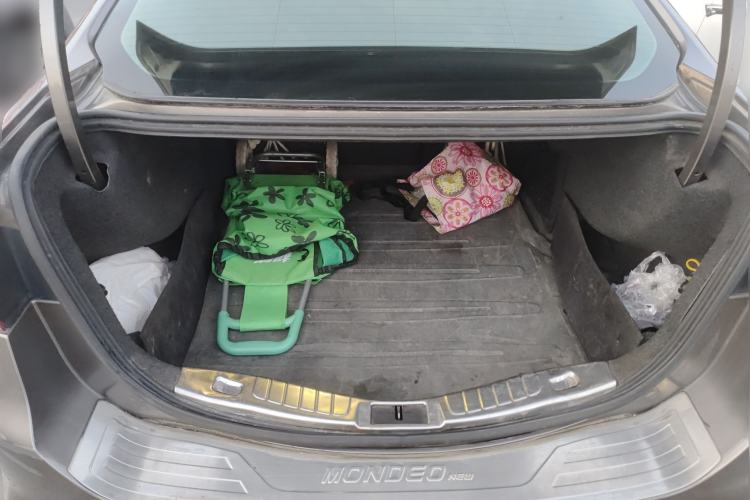 Used Ford Mondeo 2013 2.0L GTDi 200 Luxury Model
