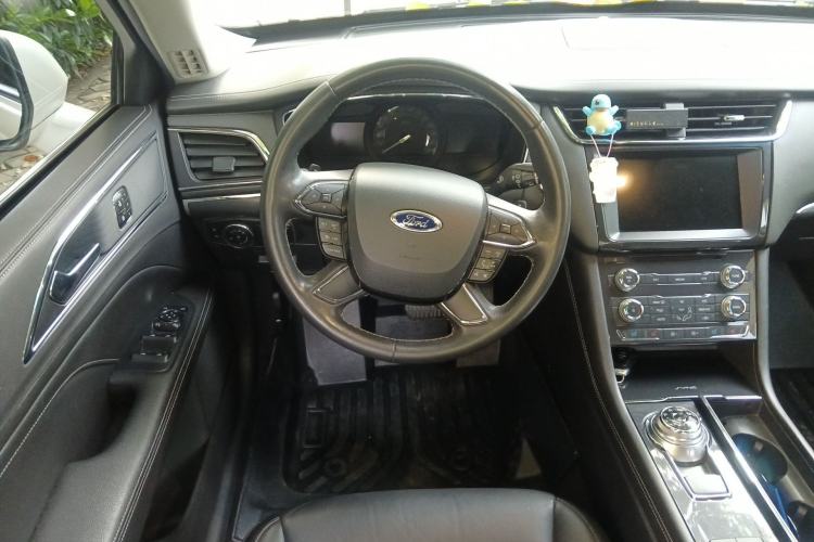 Used Ford Taurus 2017 EcoBoost 245 Fashion Edition
