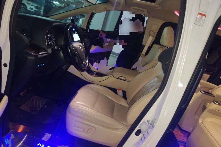 Used Toyota Alphard 2020 Dual-Engine 2.5L Luxury Edition
