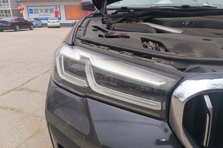 Used BMW 5 Series 2022 Restyled 525Li M Sport Package Right Front Headlight