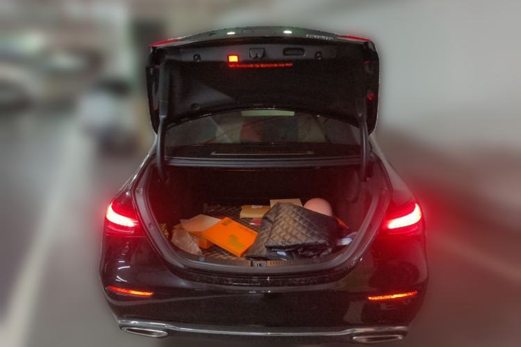 Used Mercedes-Benz E-Class 2022 E 260 L
