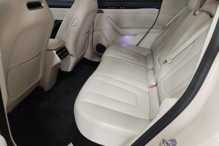 Used Hima Luxeed R7 2025 Range-Extended Version 251 km Max