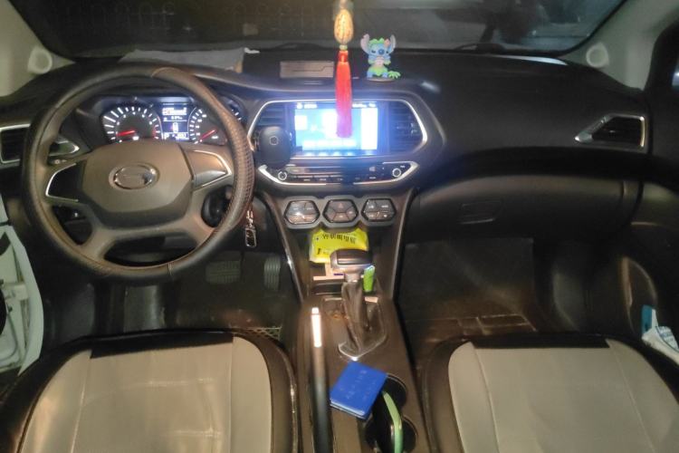 Used GAC Trumpchi GS4 2015 200T G-DCT Comfort Edition Center Console