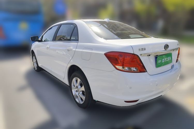 Used BYD e5 2017 300 Prestige Edition Rear Left 45 Deg