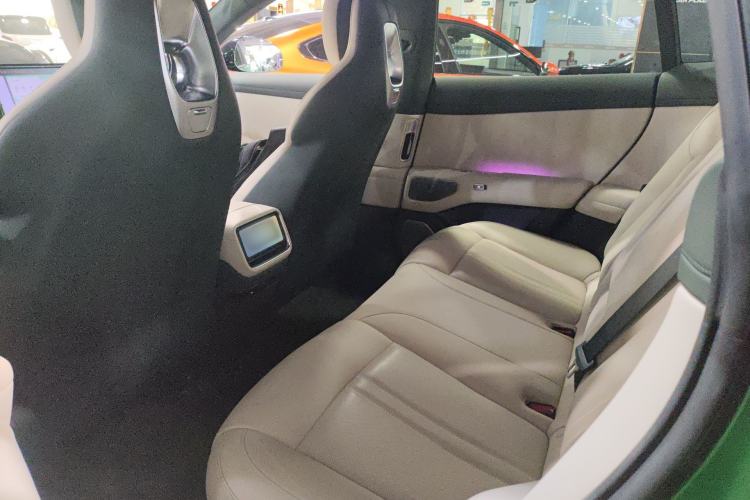 Used Xiaomi Auto YU7 2025 Ultra-Long Range High-Performance All-Wheel-Drive Max Edition Left Rear Seat