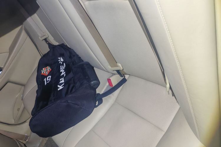 Used Toyota Camry 2016 2.0G 10th Anniversary Leading Edition