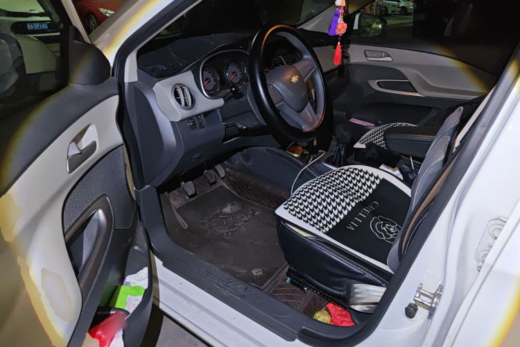 Used Chevrolet Sail 2015 Sail 3 1.5L Manual with Ideal Sunroof Edition
