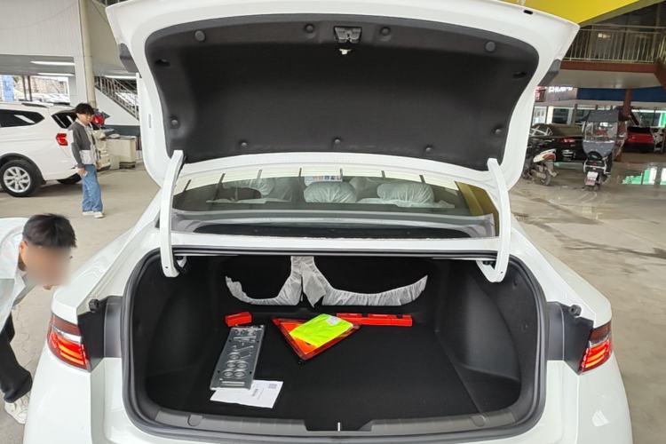 Used Geely Auto Preface 2026 Model Oriental Yao 1.5TD Kunlun Edition