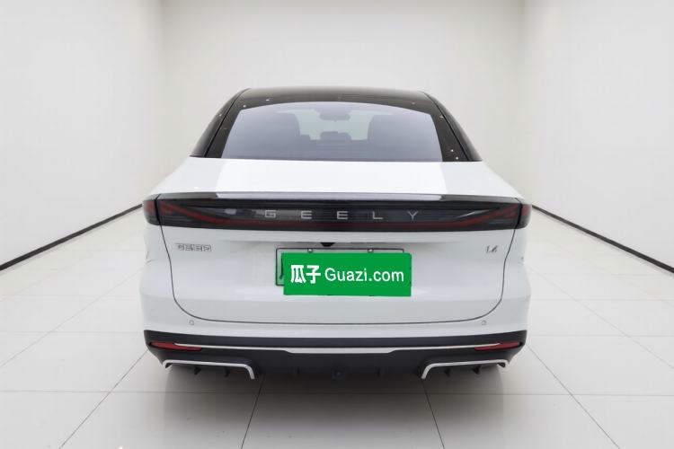 Used Geely Galaxy L6 2023 125km Starship
