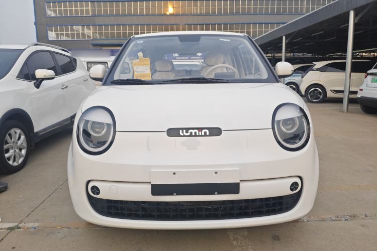 Used CHANGAN NEVO Lumin 2026 Model Treasure Edition 205km Passionate Beige Ningde Front