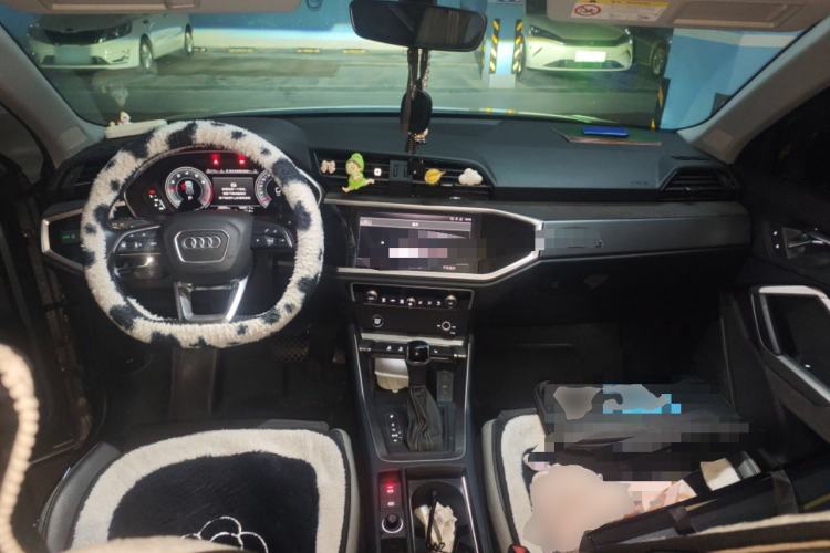 Used Audi Q3 2022 35 TFSI Fashion Dynamic Model