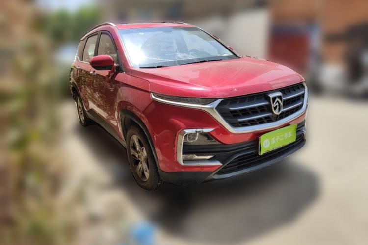Used Baojun 530 2019 1.5T Manual Luxury 7-seater National V Front Right 45 Deg