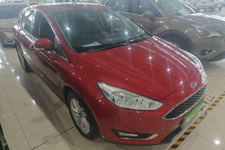 Used Ford Focus 2017 Hatchback 1.6L Automatic Fashion Edition Smart Drive Version Exterior 1