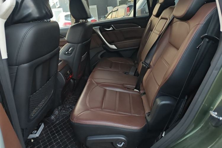 Used Haval H9 2017 2.0T Gasoline 4x4 Luxury 7-Seater