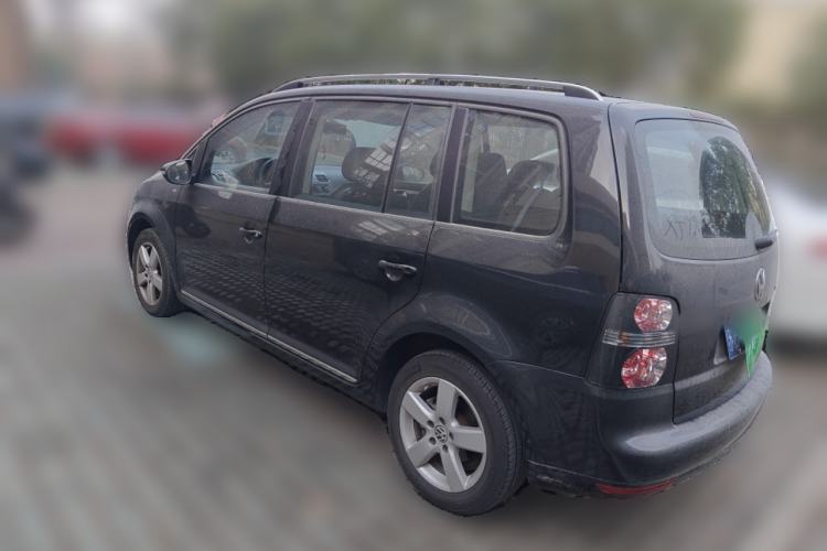 Used Volkswagen Touran 2013 1.4T Manual Comfort Edition 5-Seater Rear Left 45 Deg