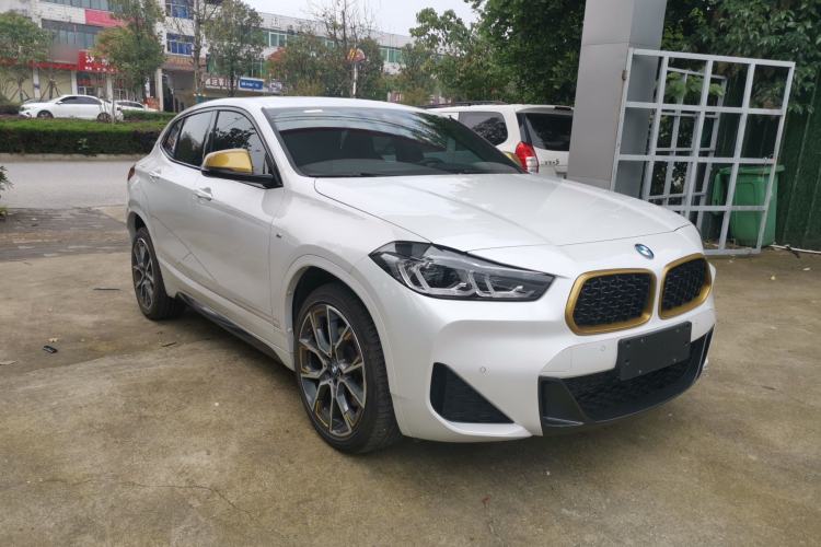 Used BMW X2 2023 xDrive 25i Shining Edition
